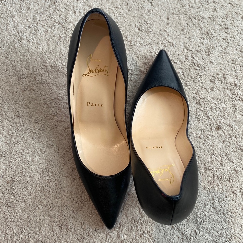 Christian Louboutin - Apostrophy Pump 100 Nappa Shiny